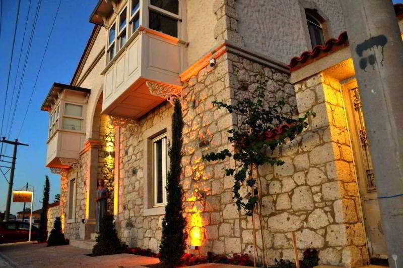 Luce Design Hotel - Special Category Alaçatı Exteriör bild